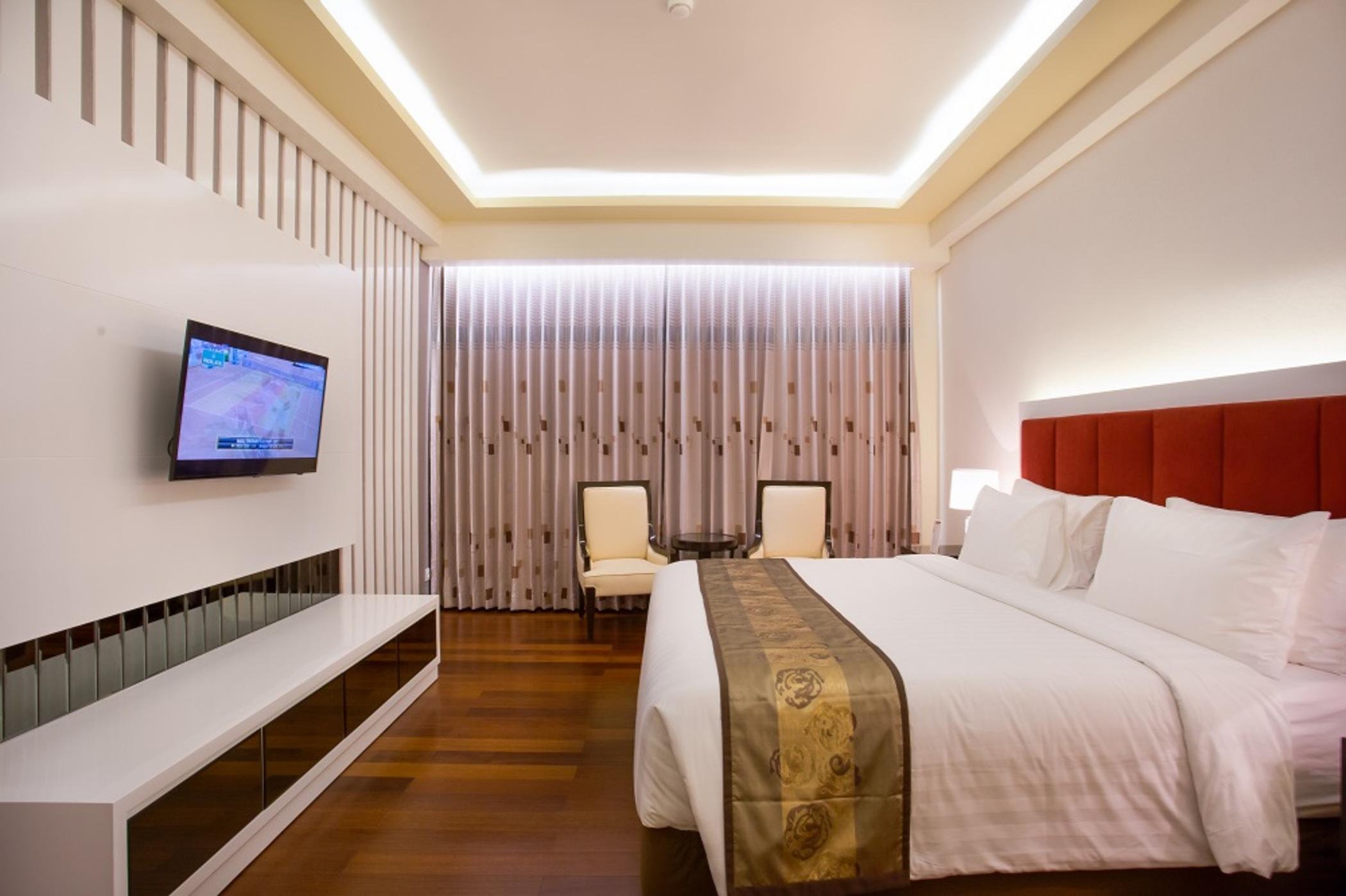 מטאראם Golden Palace Hotel Lombok מראה חיצוני תמונה