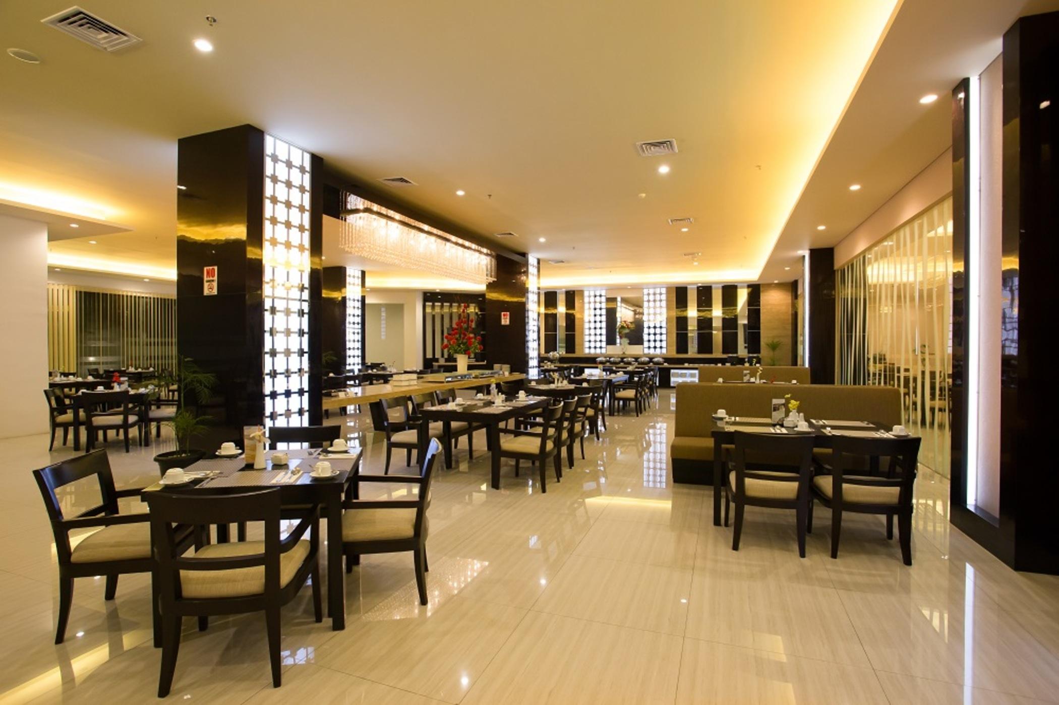 מטאראם Golden Palace Hotel Lombok מראה חיצוני תמונה