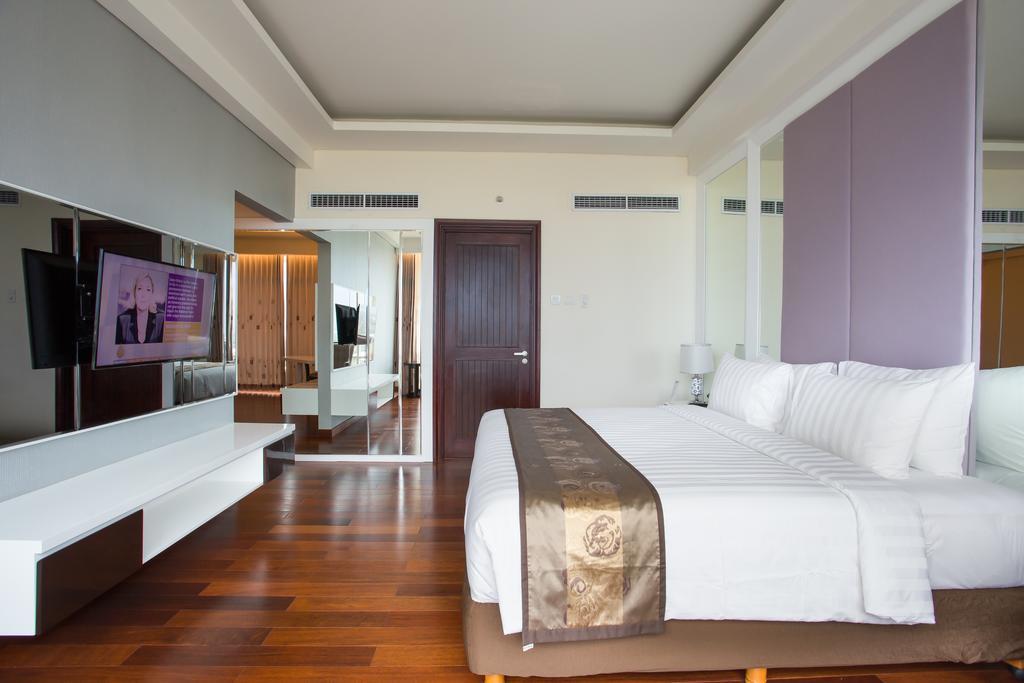 מטאראם Golden Palace Hotel Lombok חדר תמונה